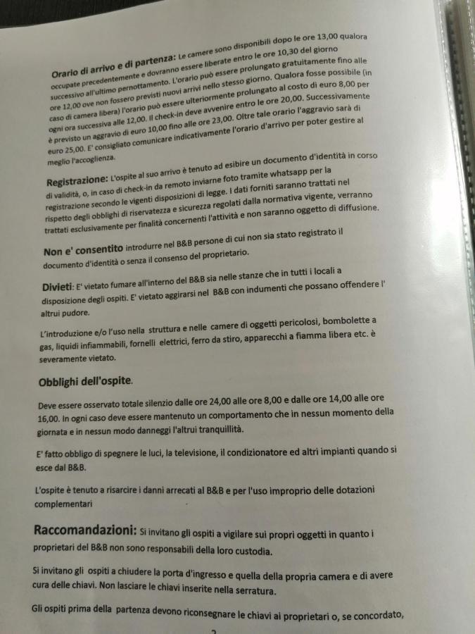 2 Passi A Napoli Acomodação com café da manhã Exterior foto